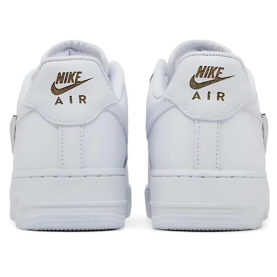 Tênis Nike Air Force 1 Low "Molten Metal"