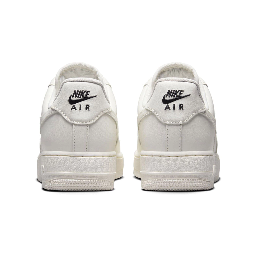 Tênis Nike Air Force 1 '07 Essential 'Sail Black'