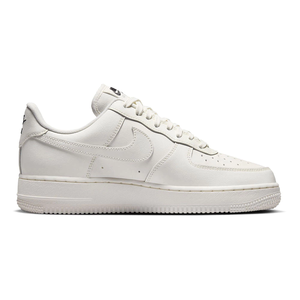 Tênis Nike Air Force 1 '07 Essential 'Sail Black'