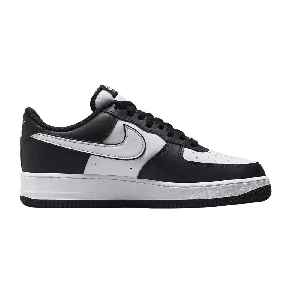 Tênis Nike Air Force 1 '07 LV8 'Panda'