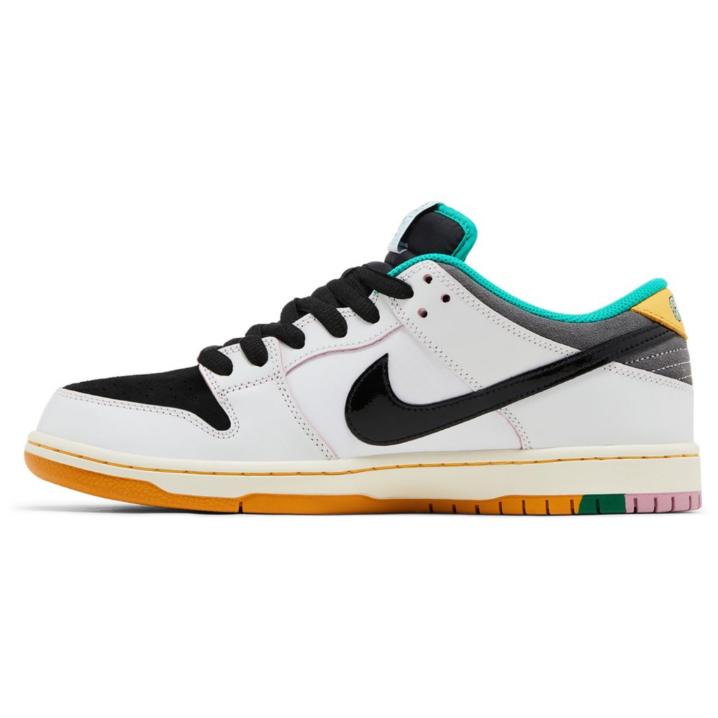 Tênis Nike CSEF x SB Dunk Low Pro 'White Black'